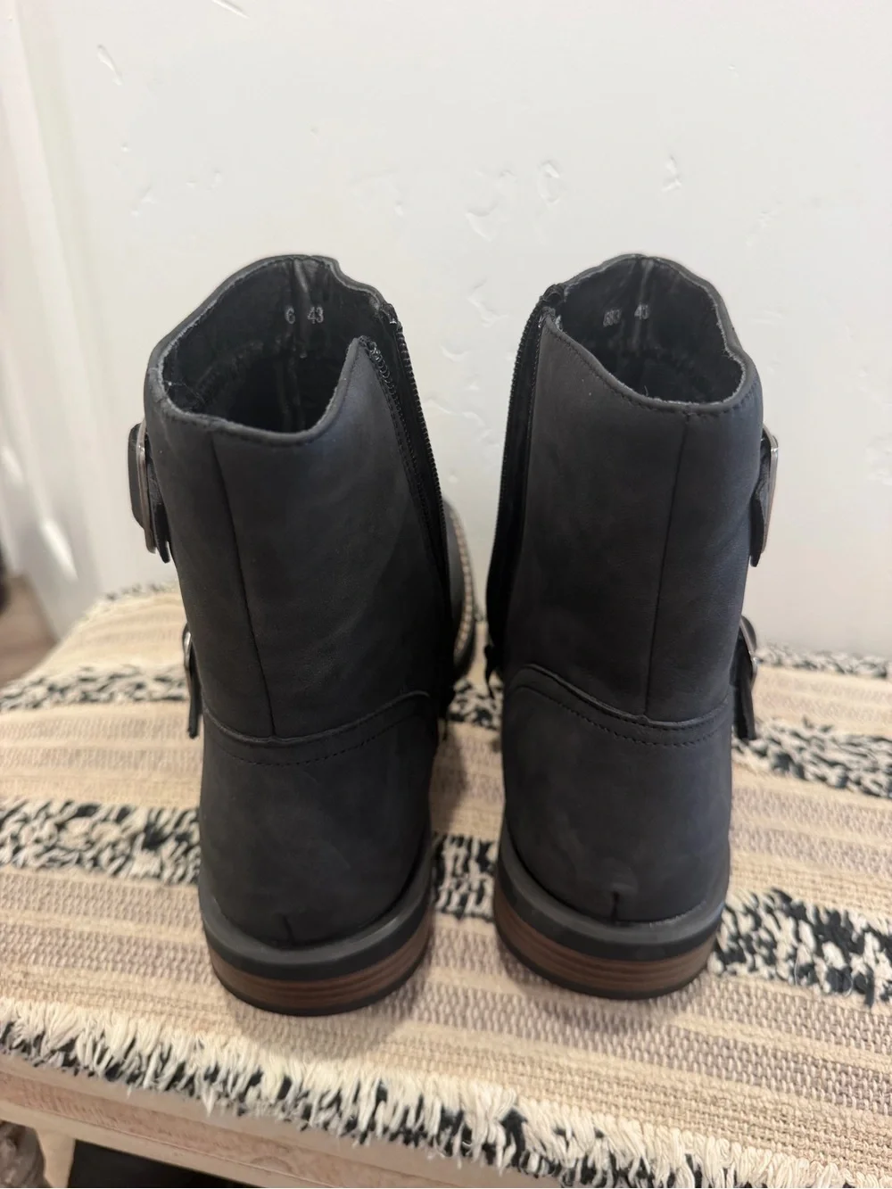 Men's Black Ankle Boots with Buckle Straps